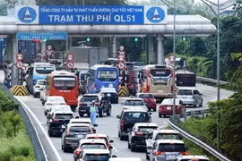Phương tiện không đi vào đường cao tốc khi xảy ra ùn ứ dịp nghỉ lễ 30/4