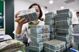 4 tháng đầu năm 2022 hơn 700.000 tỷ đồng được bơm ra nền kinh tế