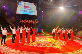100 năm Xiếc nghệ thuật Việt Nam và tôn vinh cố NSND Tạ Duy Hiển