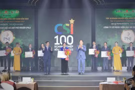 PNJ dẫn đầu top 10 doanh nghiệp phát triển bền vững 2022 lĩnh vực thương mại dịch vụ