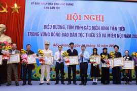Bắc Giang biểu dương 45 điển hình tiên tiến vùng đồng bào dân tộc thiểu số