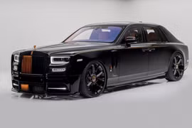 Bản độ của Rolls-Royce Phantom được chào bán với giá gần 1 triệu USD