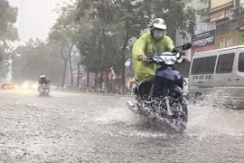 Dự báo thời tiết 27/10: Trung Bộ, Tây Nguyên và Nam Bộ mưa lớn