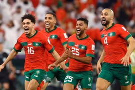 Xác định 4 trận đấu vòng tứ kết World Cup 2022