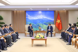 Việt - Lào: Cùng phối hợp, hỗ trợ nhau xây dựng nền kinh tế độc lập tự chủ
