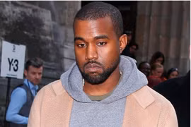 Kanye West bị đóng băng khoản tiền 75 triệu USD