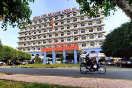 Đưa thi thể Phó Chủ tịch TP. HCM Lê Hòa Bình về nhà tang lễ Bộ Quốc phòng