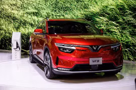“Hời” lớn khi đặt mua sớm ô tô điện VinFast VF 8 và VF 9