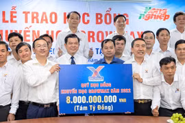 GrowMax và Báo Nông nghiệp Việt Nam thành lập quỹ khuyến học 8 tỷ đồng