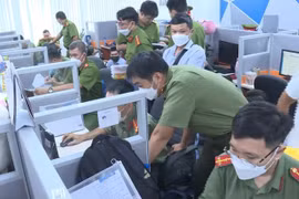 Bắt 13 đối tượng cắt hình ảnh người vay tiền, người thân ghép vào ảnh cáo phó để đòi nợ