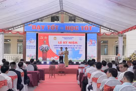 Hà Nội: Trường THPT Vân Cốc kỷ niệm 30 năm Ngày thành lập