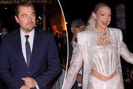 Leonardo DiCaprio và Gigi Hadid đi chơi ngày lễ Halloween