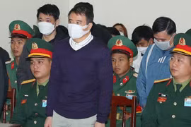 Cựu Đại tá Nguyễn Thế Anh được giảm án từ chung thân xuống 22 năm tù
