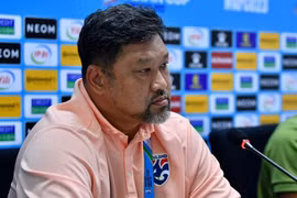 HLV Worrawoot Srimaka: ‘U23 Thái Lan mắc nhiều sai lần trước Việt Nam’