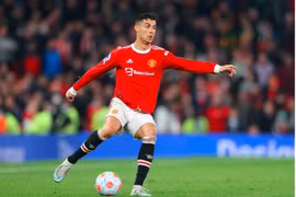 Ronaldo đề nghị Man United cho phép ra đi