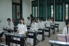 Cần sớm tháo gỡ khó khăn cho các trường trong giảng dạy các môn nghệ thuật