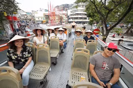 12 hãng lữ hành Australia khảo sát du lịch Hà Nội sau dịch COVID-19