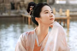 Đường đua hấp dẫn của phim Hoa ngữ tháng 5