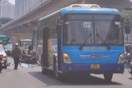 Hà Nội: Va chạm liên hoàn trên đường Nguyễn Trãi, nam thanh niên tử vong