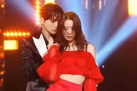 YoonA cùng Junho sắp quay lại với bộ phim hài lãng mạn mới
