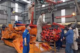 Công ty Than Nam Mẫu: Máy đào lò Combai AM-50ZRE từ kho phế liệu trở về