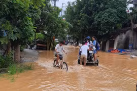 Thủ tướng chỉ đạo khẩn khắc phục hậu quả mưa lũ