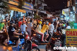 TP. HCM: Điều tra vụ người đàn ông nghi bị một phụ nữ đâm chết