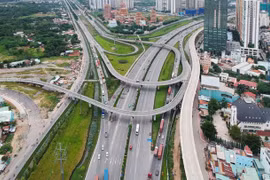 Những nguồn lực phục hồi và phát triển kinh tế-xã hội TP. HCM