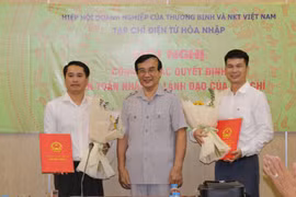 Trao quyết định bổ nhiệm 2 Phó Tổng Biên tập Tạp chí điện tử Hòa Nhập