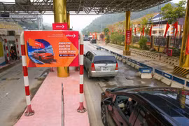 Khuyến khích hay “ép buộc” lái xe sử dụng dịch vụ ETC?