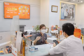 4 năm liên tiếp, SHB được vinh danh Top 50 doanh nghiệp tăng trưởng xuất sắc nhất Việt Nam 