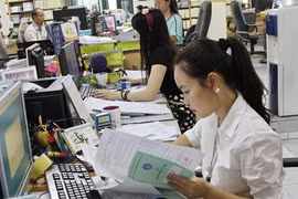 Hướng dẫn về điều kiện, hồ sơ, trình tự, thủ tục tạm dừng đóng BHXH vào quỹ hưu trí và tử tuất