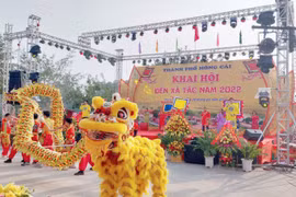 Quảng Ninh: Khai mạc lễ hội đền Xã Tắc tại vùng biên Móng Cái
