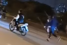 Hà Nội: Hàng chục thanh niên hỗn chiến trong đêm