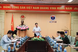 Thứ trưởng Đỗ Xuân Tuyên: Địa phương nào không nhận vắc xin, phải có văn bản báo cáo Thủ tướng