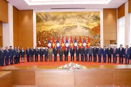 Giữ gìn, phát huy mối quan hệ gắn bó keo sơn giữa Việt Nam và Lào
