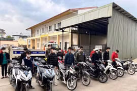 Xử phạt nhóm đối tượng nẹt pô xe, lạng lách, đánh võng tại Đà Lạt