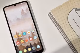 Cận cảnh Nokia C31