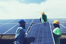 Năng lượng tái tạo tăng thêm 700.000 việc làm, lên gần 13 triệu
