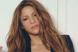 Shakira đau khổ khi chia tay ‘kẻ phản bội’ Pique