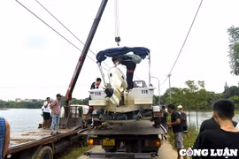 Sử dụng camera quay dưới nước để tìm cô gái mất tích hơn 1 tháng ở Hà Nội