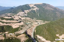 Vì sao Công ty Khánh Hòa có thể ngang nhiên cạo trọc núi Chín Khúc tại Nha Trang?