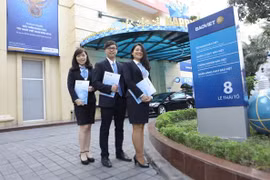 Đứng ngoài cuộc đua tăng vốn cùng chi phí tăng mạnh, Chứng khoán Bảo Việt (BVSC) có nguy cơ bị bỏ lại phía sau