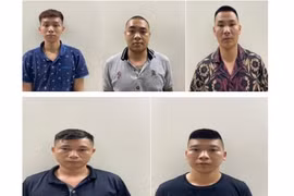 Triệt phá băng nhóm cho vay ''bốc bát họ'' với lãi suất 152%/năm ở Hà Nội