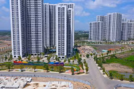 Giá nhà tăng liên tục, cao gấp 20 lần thu nhập trung bình của người Việt