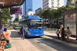Hà Nội: Nhiều người dân vẫn không mặn mà với xe bus