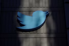Twitter khởi động lại dịch vụ 'tích xanh'