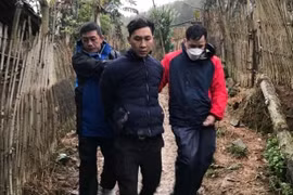 Bắt giữ đối tượng bị truy nã về hành vi “Tổ chức xuất, nhập cảnh trái phép”