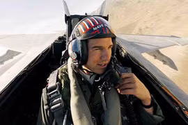 "Top Gun: Maverick" của Tom Cruise đạt doanh thu kỷ lục 156 triệu USD
