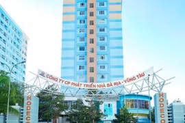 Hodeco (HDC) dòng tiền âm nặng, lãnh đạo bị bán giải chấp cổ phiếu, con trai chủ tịch lại 'bắt đáy'